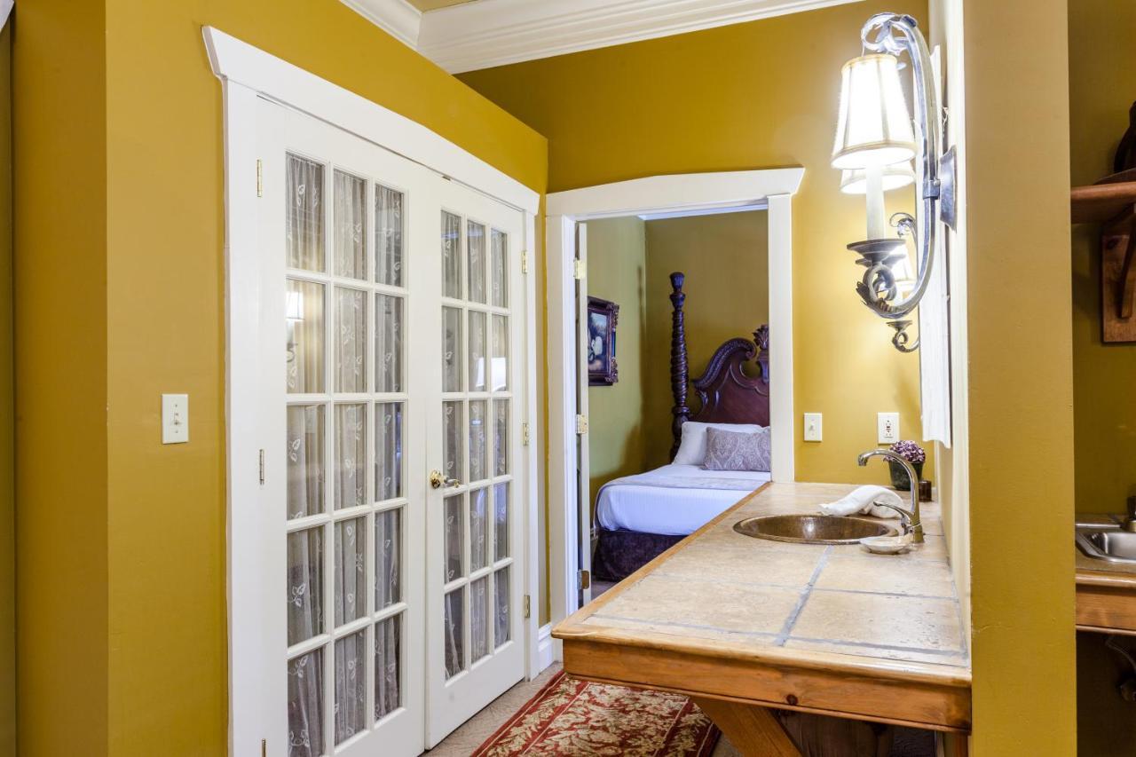 The Inn At Leola Village, A Historic Hotel Of America Extérieur photo